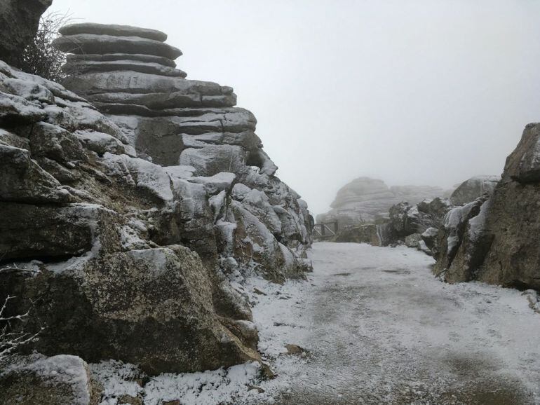 Este es el aspecto que presenta el Torcal de Antequera este lunes