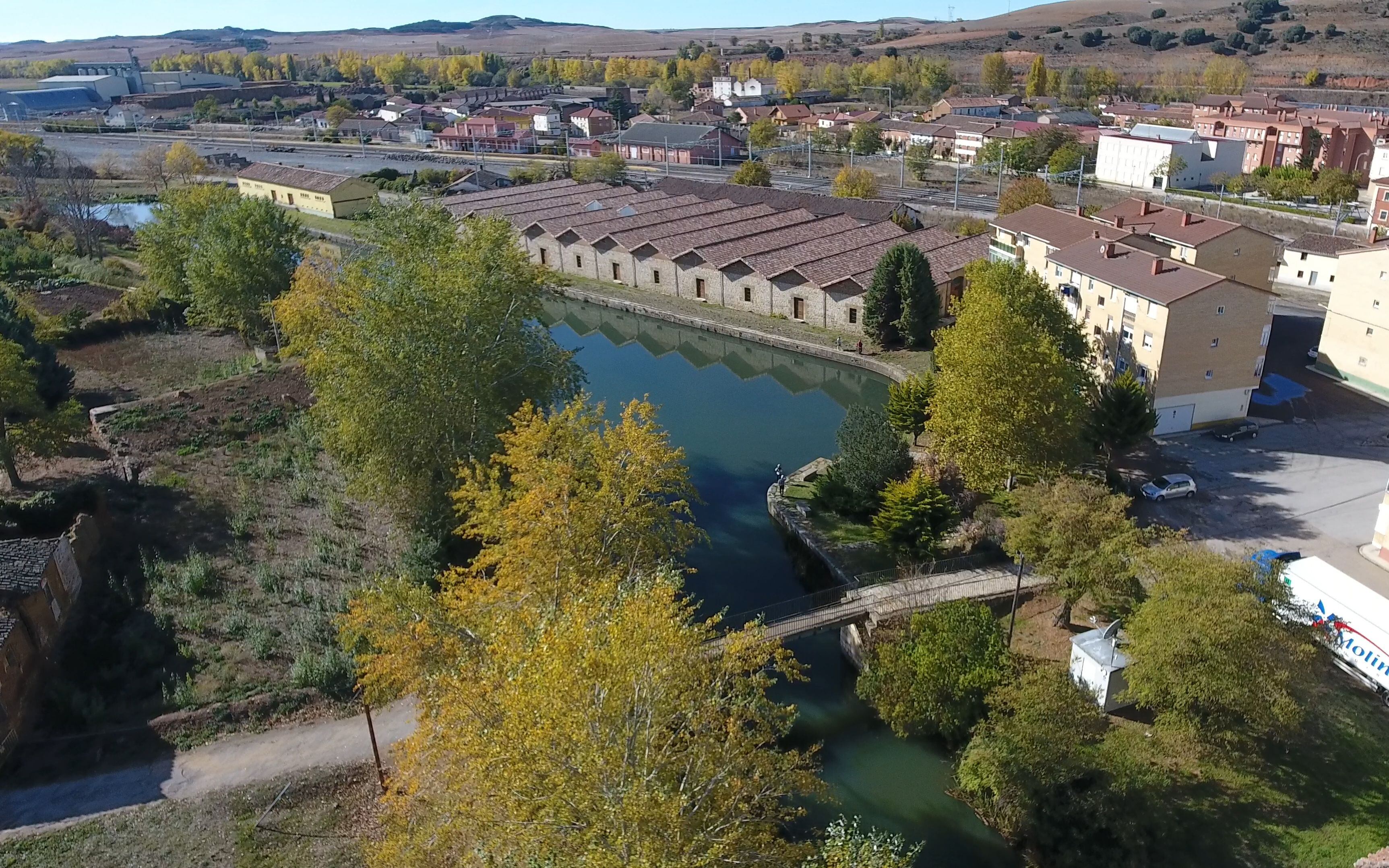 Nave de Picos del Canal de Castilla en Alar del Rey