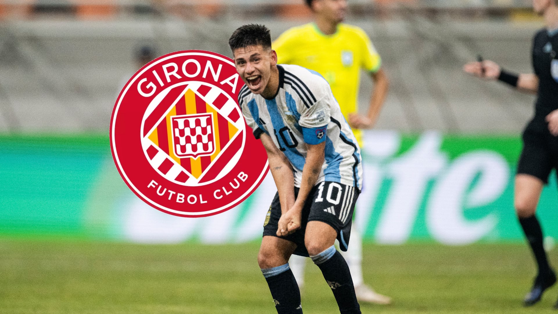 Claudio Echverri, durante un partido con la selección sub-17 de Argentina en el Mundial