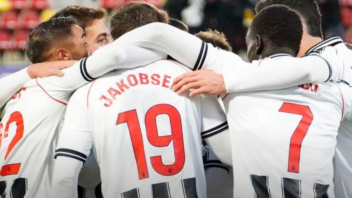 Un gran Castellón hunde más al Andorra y mira hacia arriba