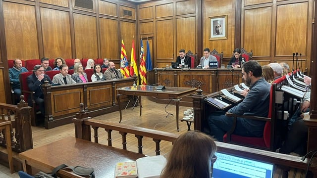 Concejales del PP y Vox comparten bancada en el Ayuntamiento de Alcoy