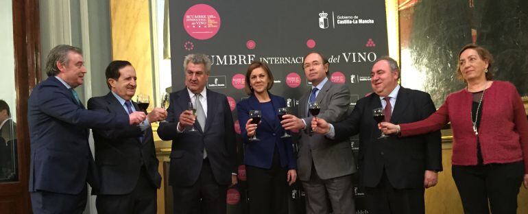 Presentación de la Cumbre Internacional del Vino en el Senado