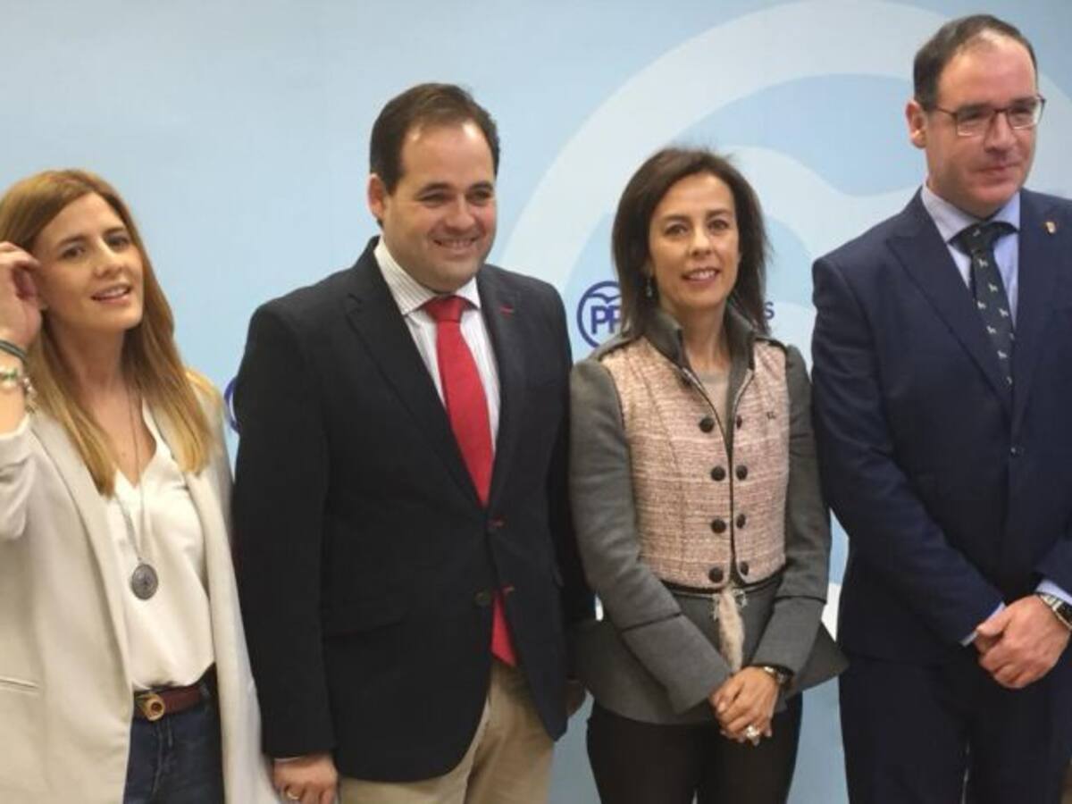 Prieto: "Luz Moya no ha estado nunca en discusión como candidata"