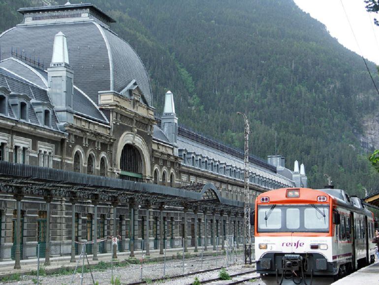 Estación Internacional de Canfranc