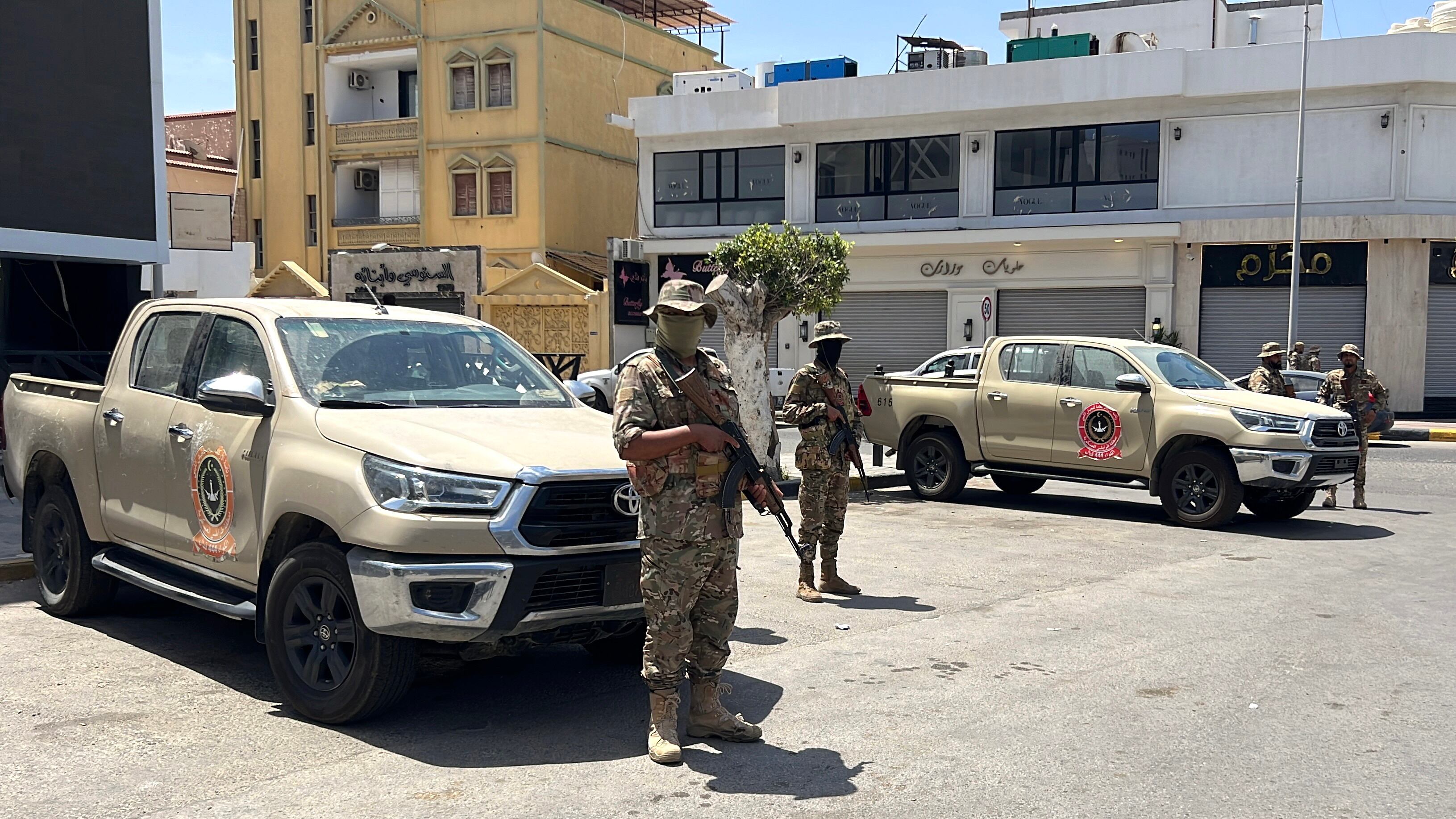 Enfrentamientos entre las milicias armadas de Libia que se están produciendo en las calles de Trípoli.