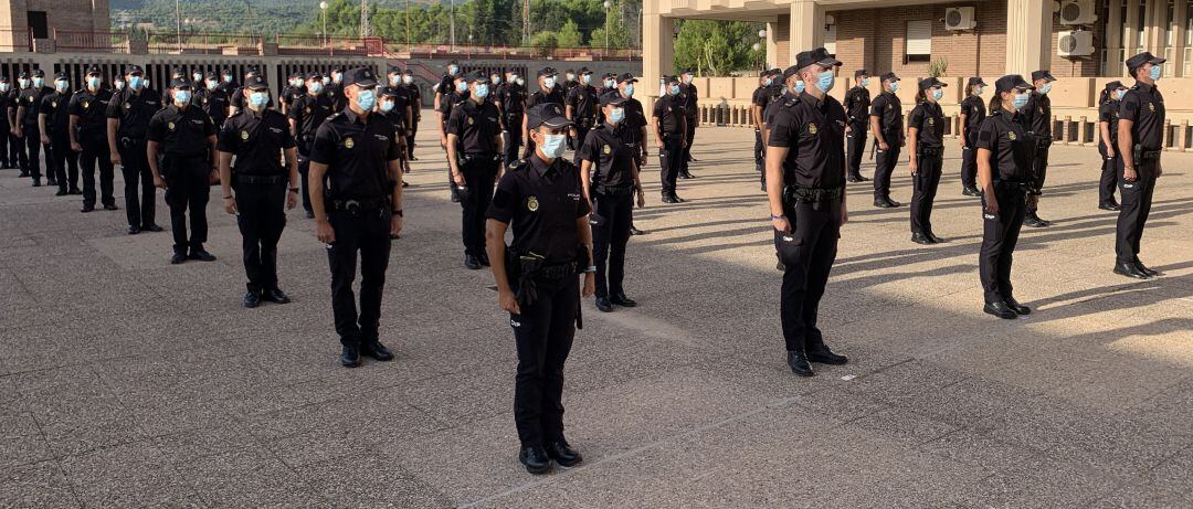 Acto de jura del cargo de la XXVIII promoción de Escala de Subinspección de la  Policía Nacional 