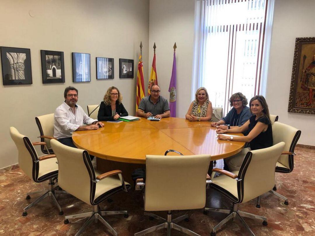 Reunión para determinar las ayudas de mejora para Escoletes de Gandia. 