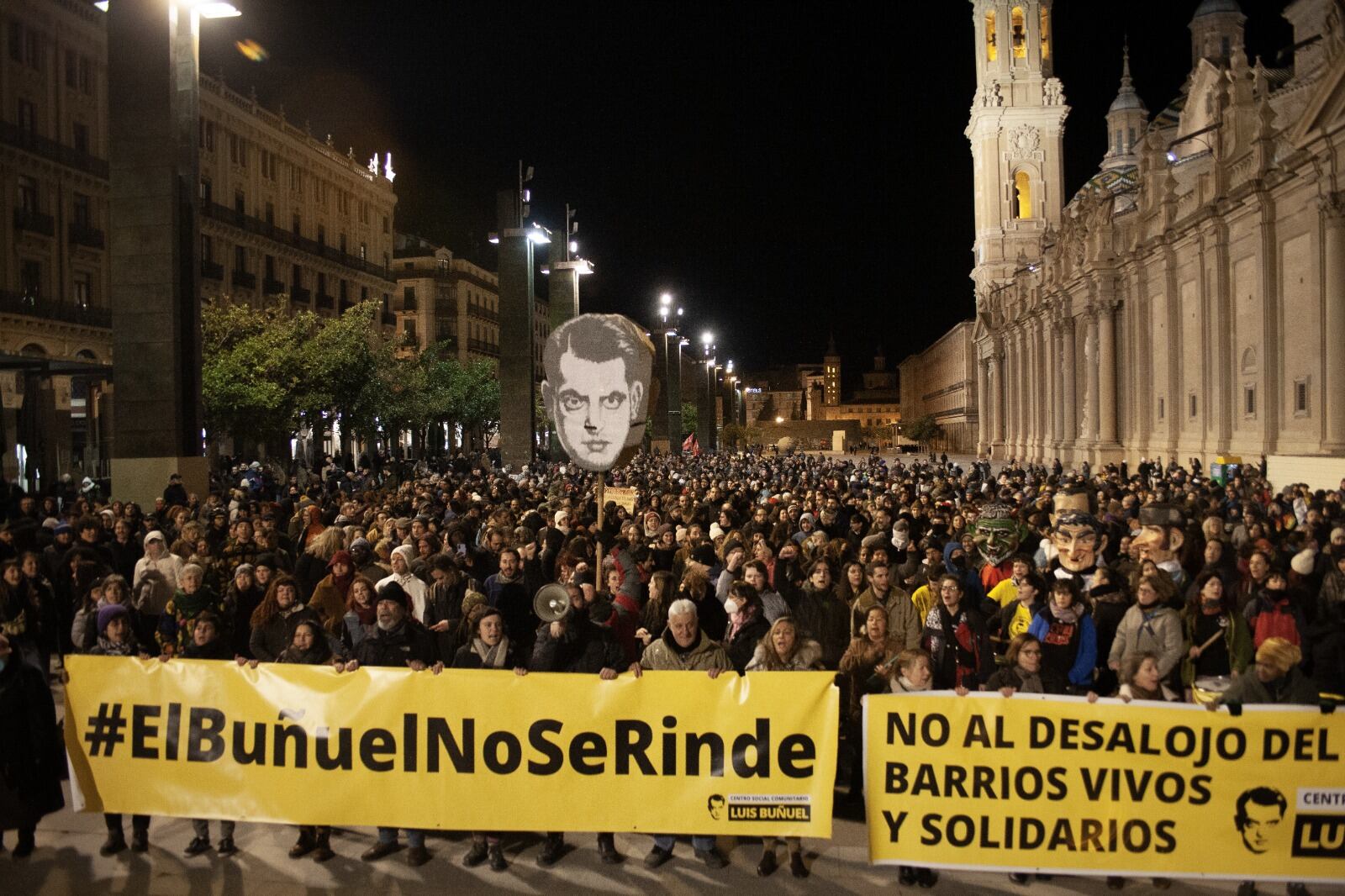 La concentración en contra del desalojo reunió a varios miles de personas // PEDRO GÓMEZ