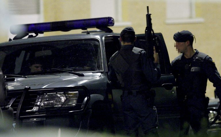 Fotografía de archivo de la detención de Aitor Elizaran en 2009.