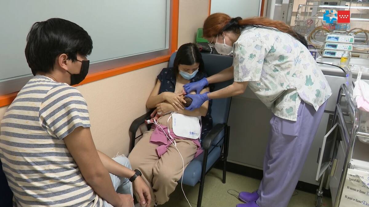 Entrevistamos a sanitarios del Hospital de Getafe por su portal para informar de la maternidad