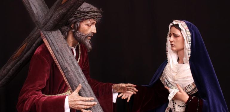 Jesús y María representados en el misterio que exhibe la Hermandad del Gran Poder