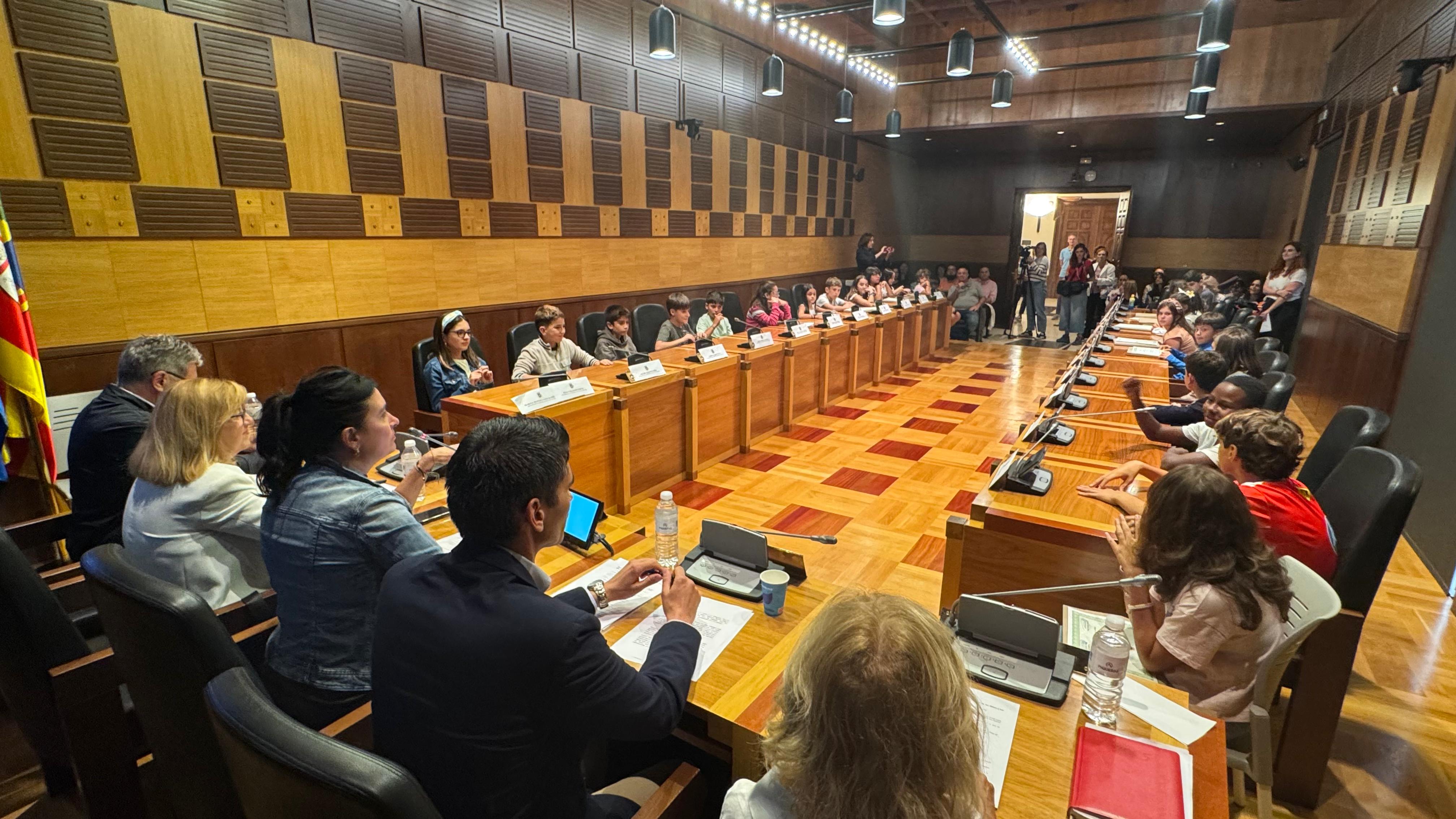 Primer consejo de este curso de la Ciudad de las Niñas y los Niños