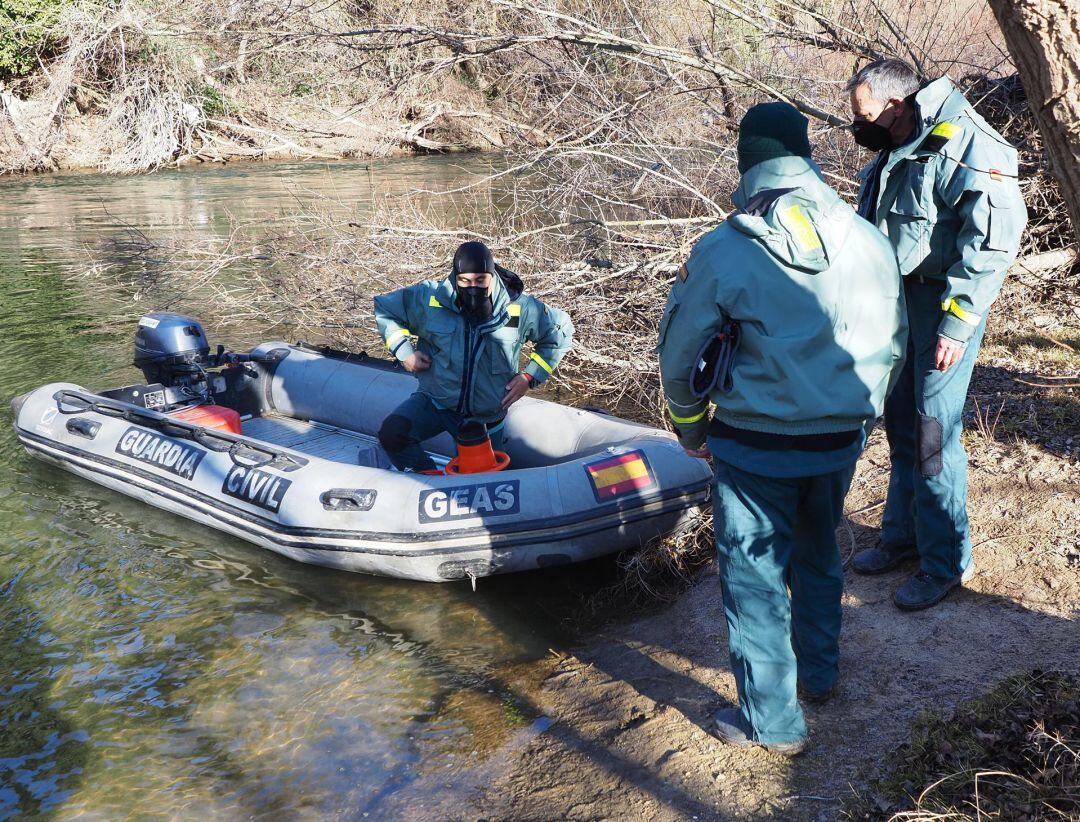 Efectivos de los GEAS continúan la búsqueda de Esther López en aguas del Duero