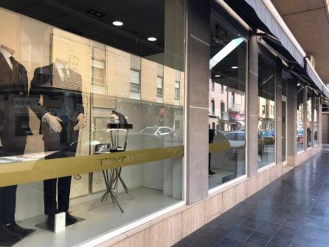 Sastrería y tienda de hombre en Borriana