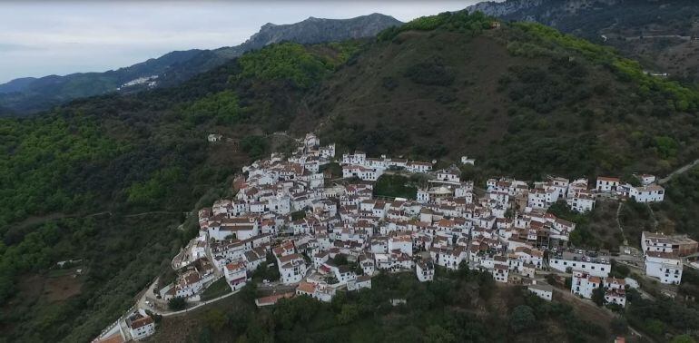 Imagen de Benalauría vista desde el cielo