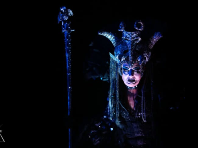 Hasta este próximo domingo podemos verla interpretando a “Terrorífica”, la dueña de la mansión encantada, del espectáculo El Circo Encantado.