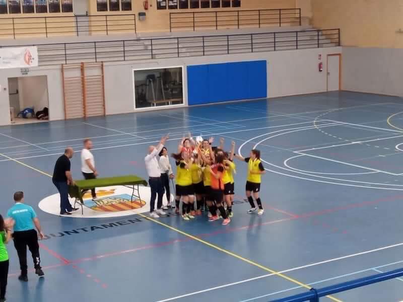 El Villena futbol sala celebra la victoria