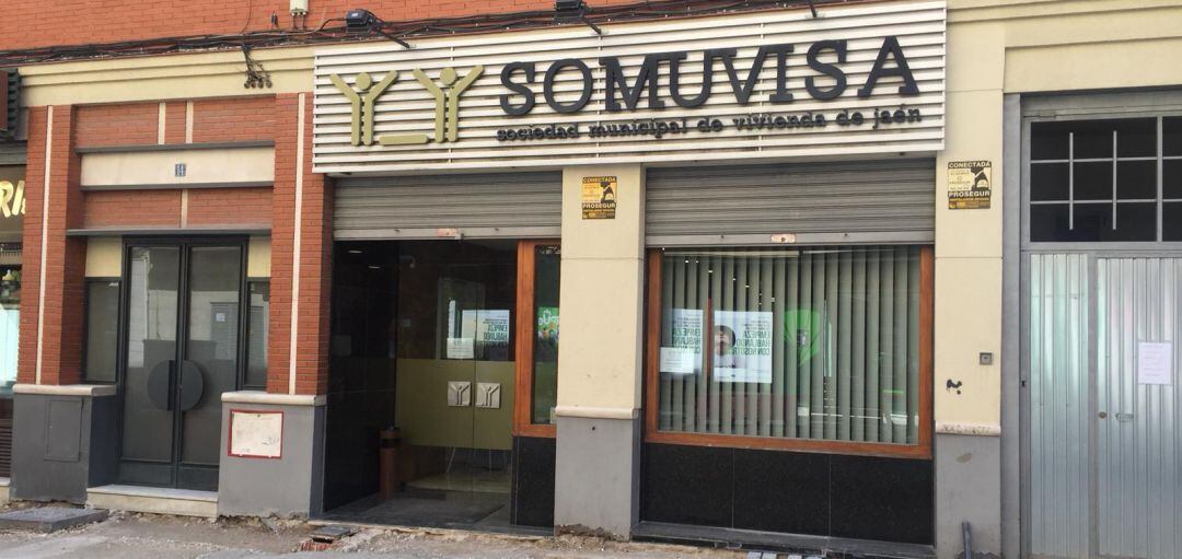 Fachada de Somuvisa, Sociedad Municipal de Vivienda de Jaén.