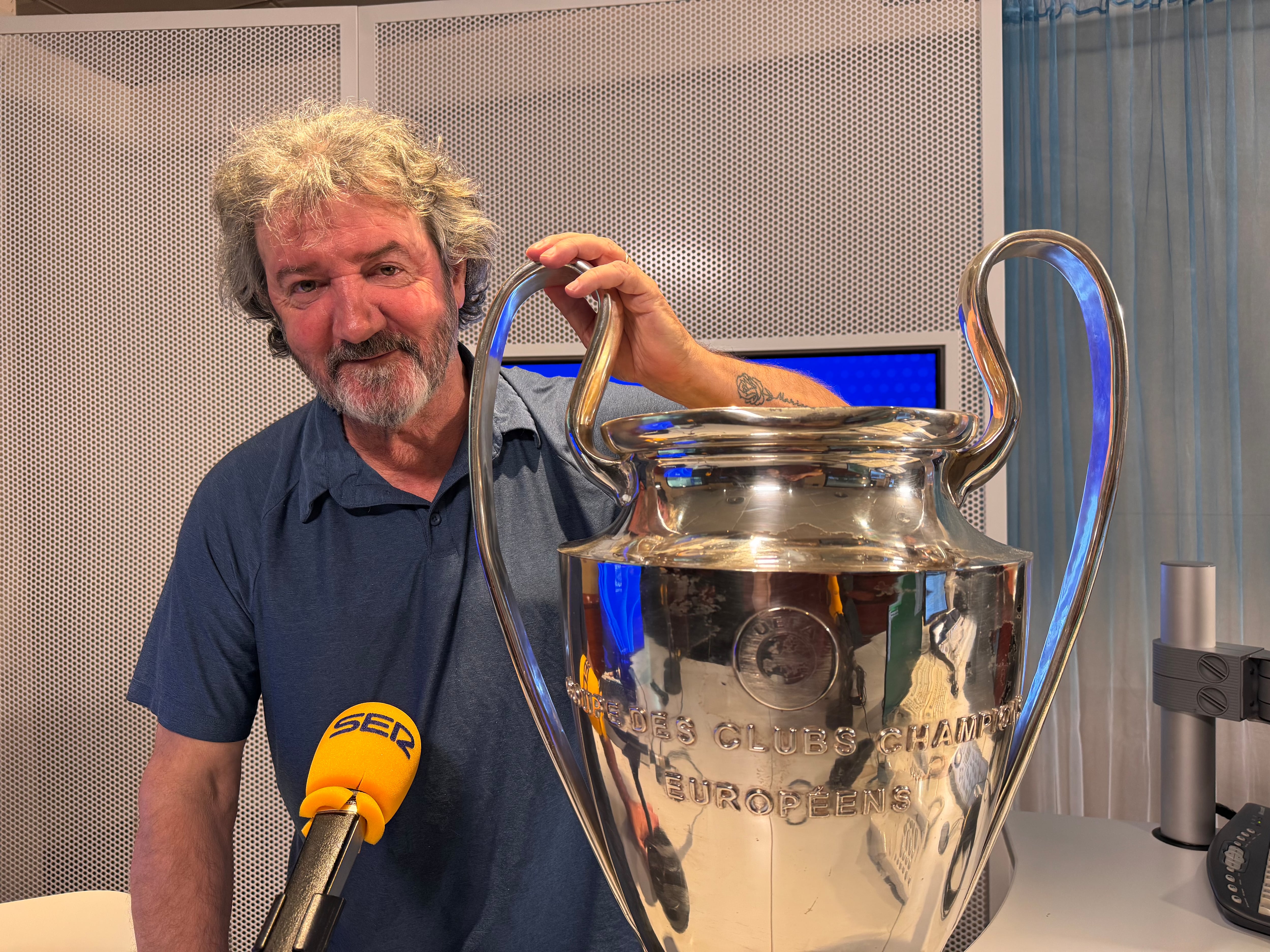 José Mari Bakero, junto a la Champions League