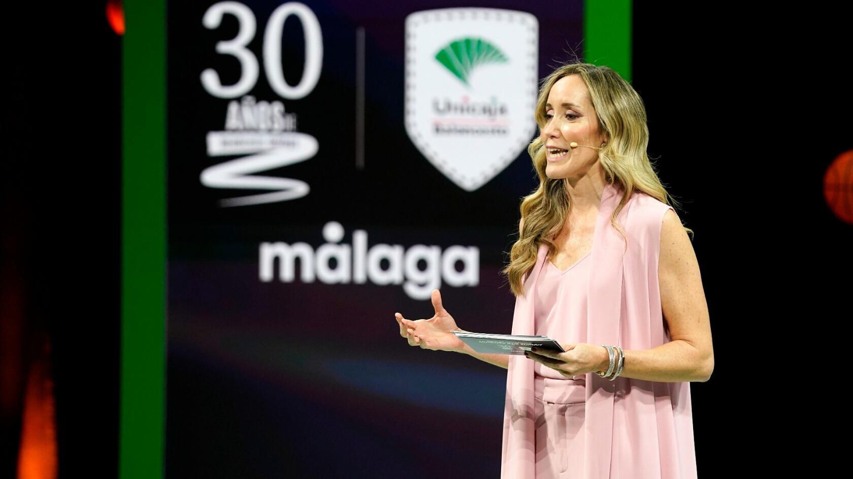 Marta Fernández, durante la presentación de la gala del 30 aniversario del Club