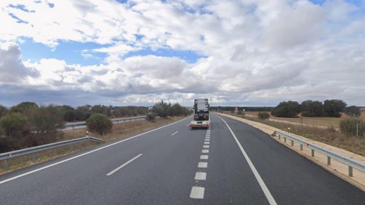 La Guardia Civil investiga a una conductora por recorrer 33 kilómetros en sentido contrario en la A-3