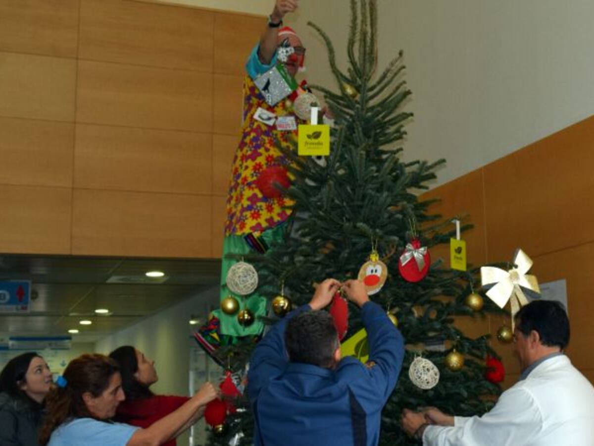 Todas las ilusiones puestas en el árbol de Navidad