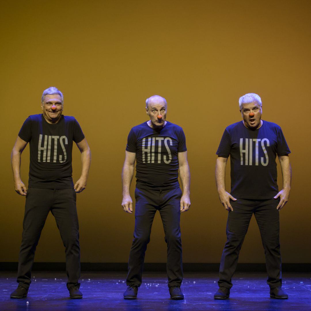 Una imatge promocional del darrer espectacle de Tricicle 'Hits' que recaurà a Andorra en el marc de la 54a Temporada de Teatre.