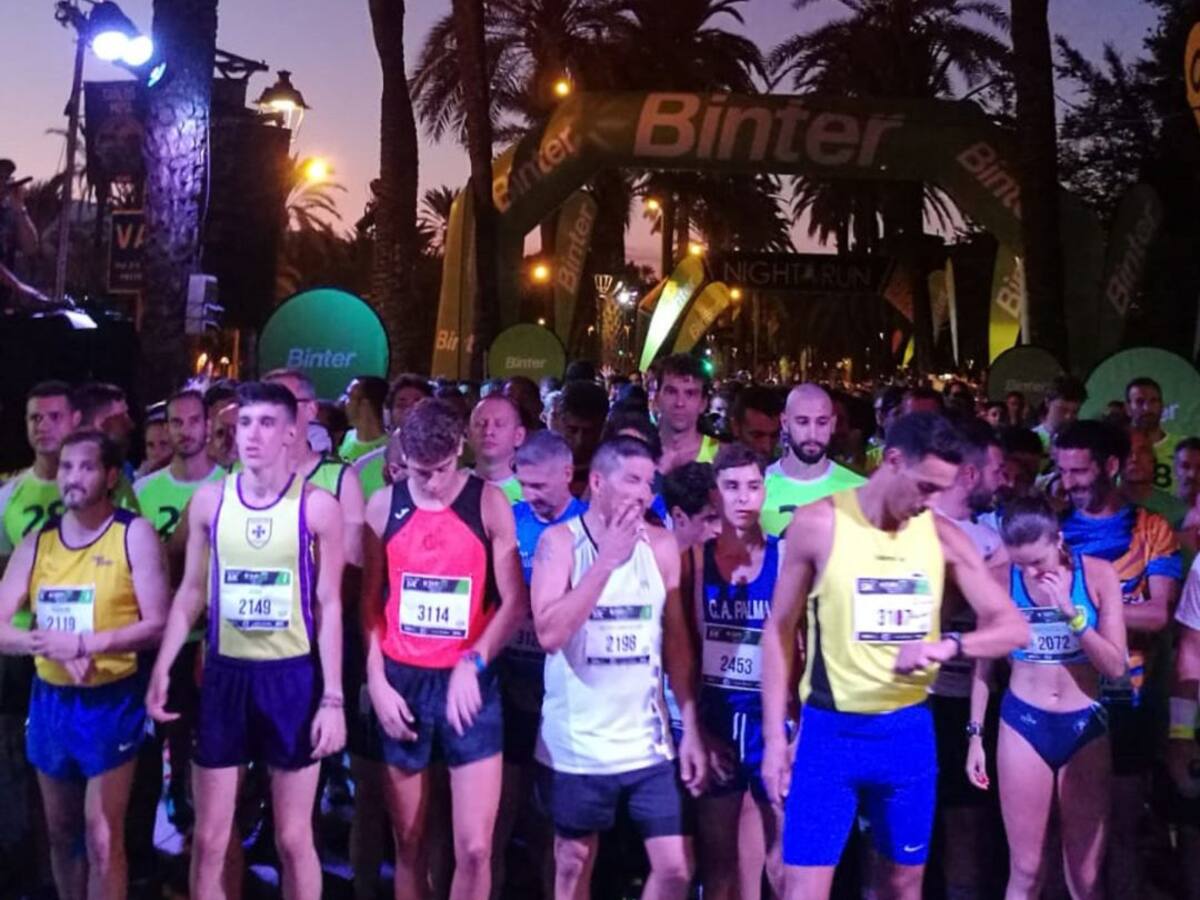 El 'Passeig Marítim' se tiñe de verde solidario