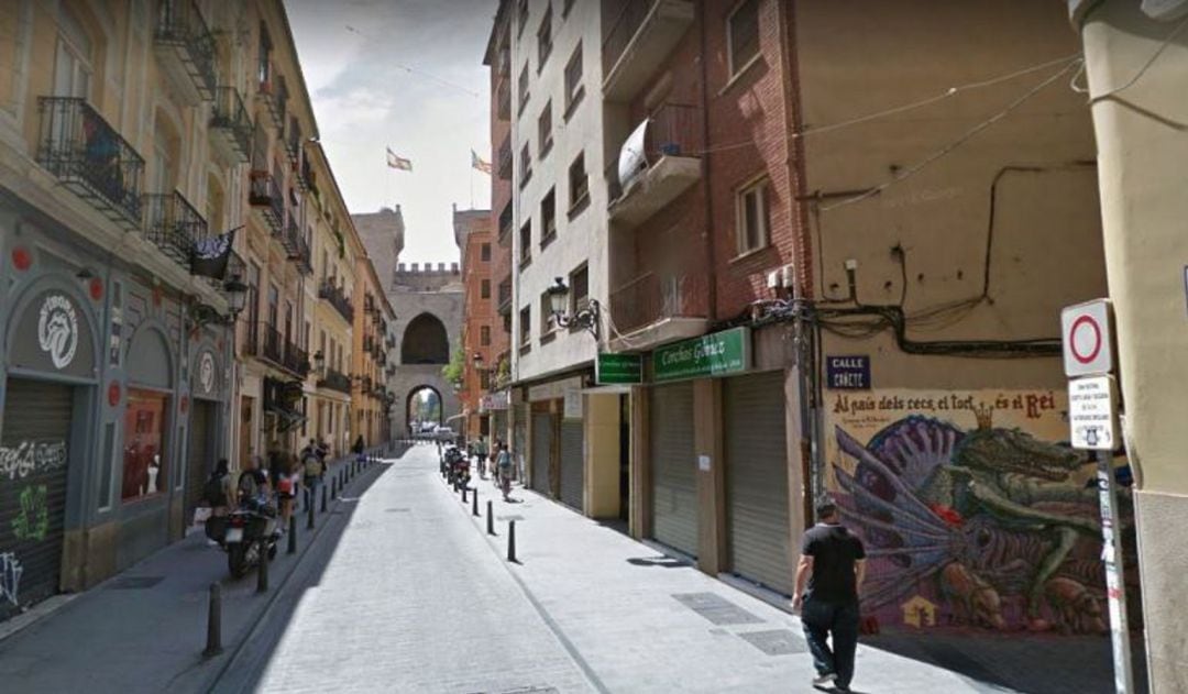 Una calle del barrio de Ciutat Vella en Barcelona