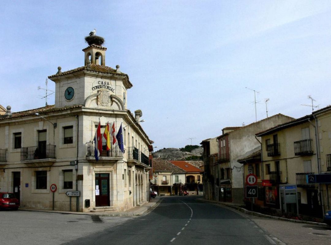 El Ayuntamiento de Lnaga de Duero.