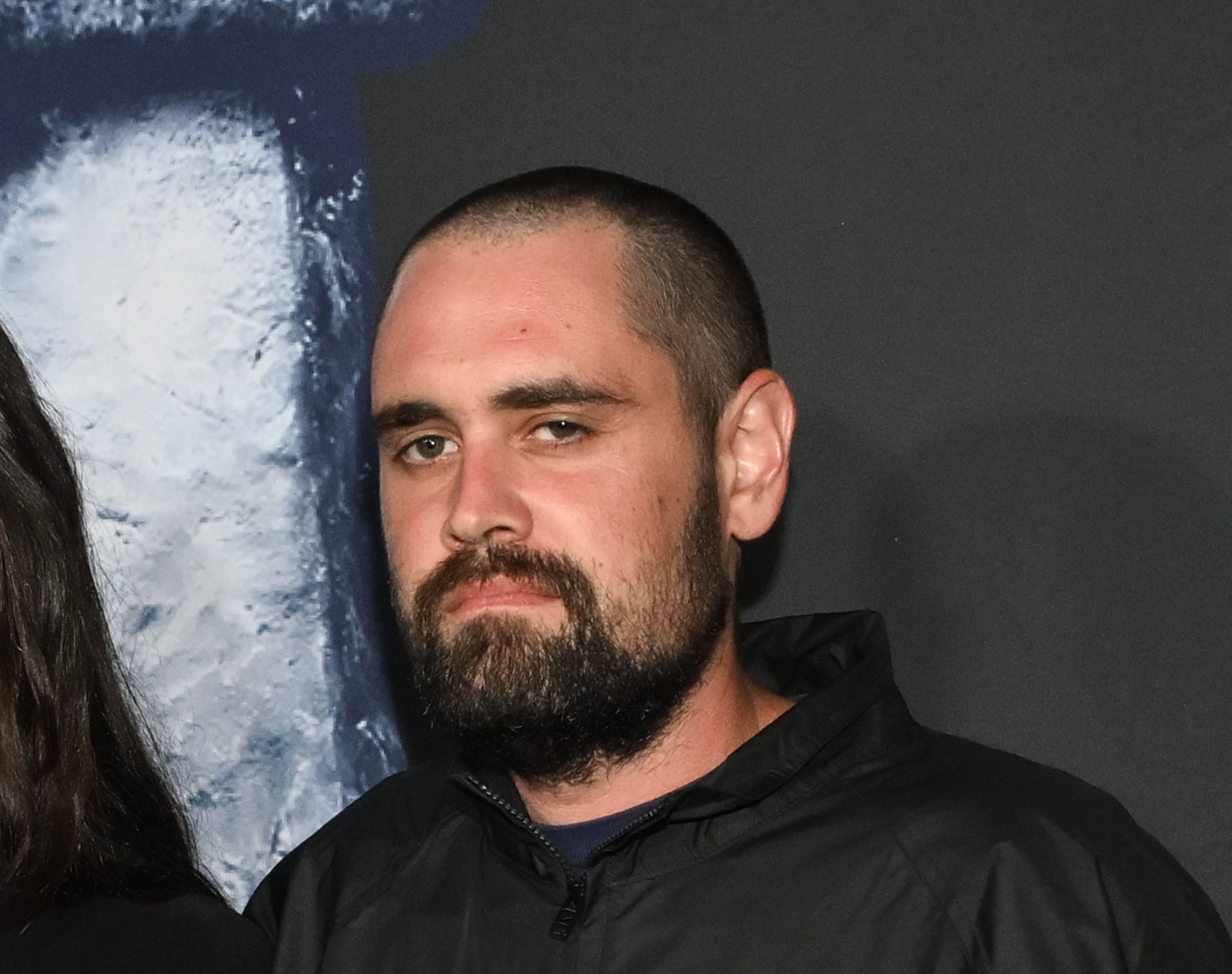 Nick Reiner en la premiere de una película en Los Ángeles