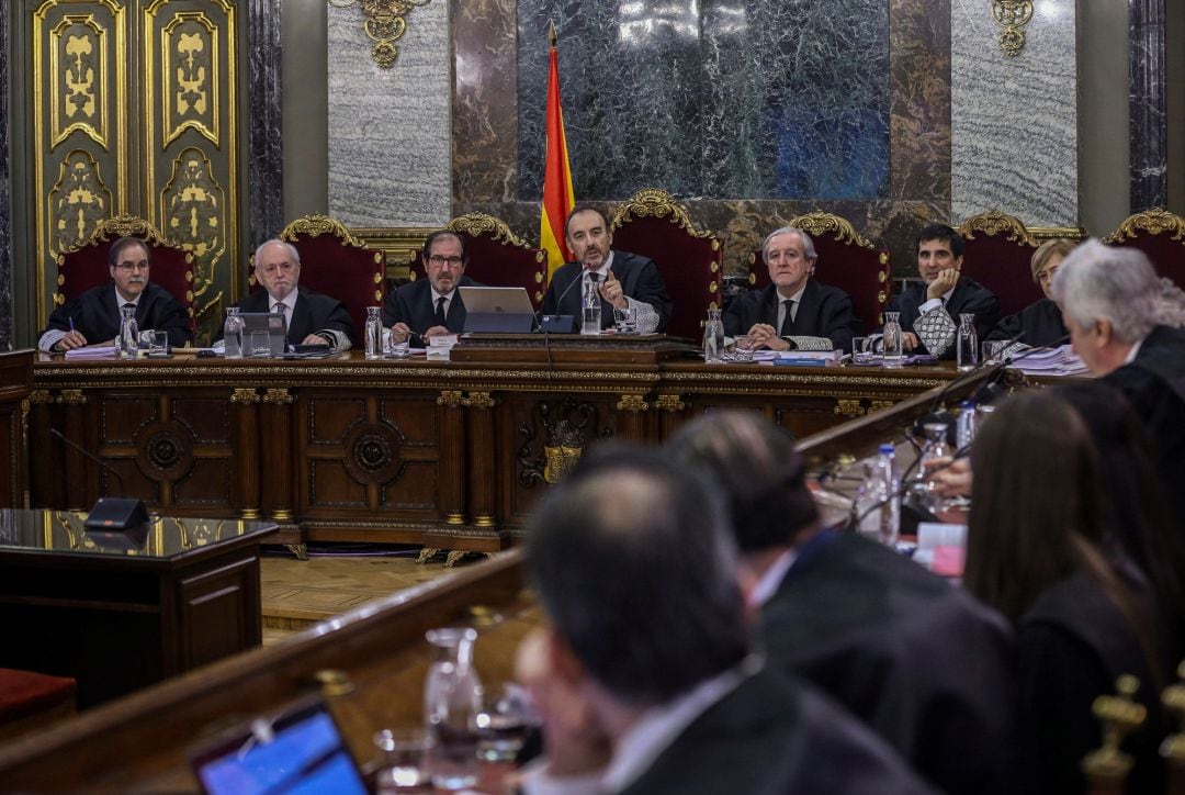 El presidente del tribunal y ponente de la sentencia, Manuel Marchena  junto a los magistrados