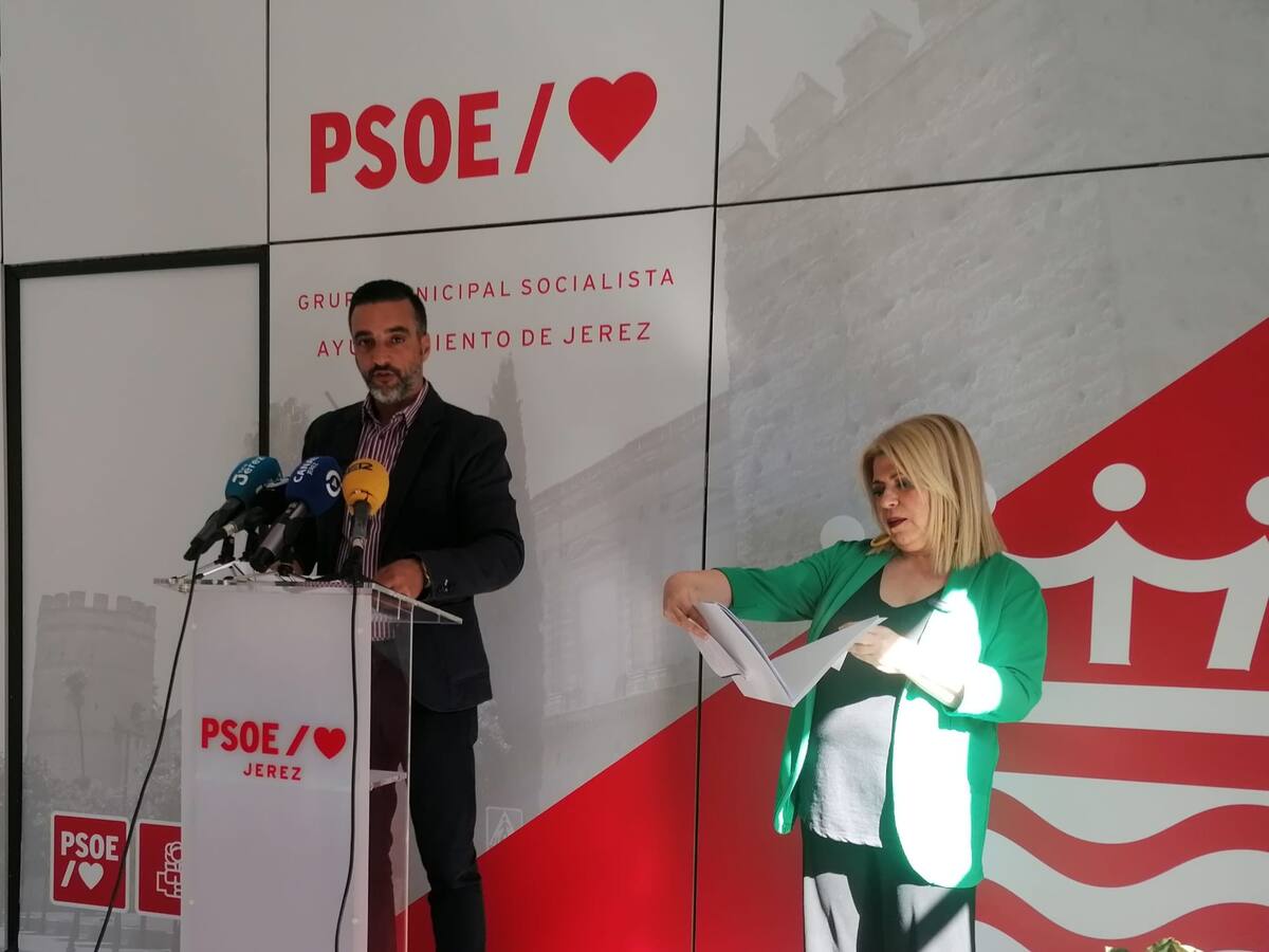 Díaz:"Pelayo está preparando la mayor subida de impuestos de Jerez"
