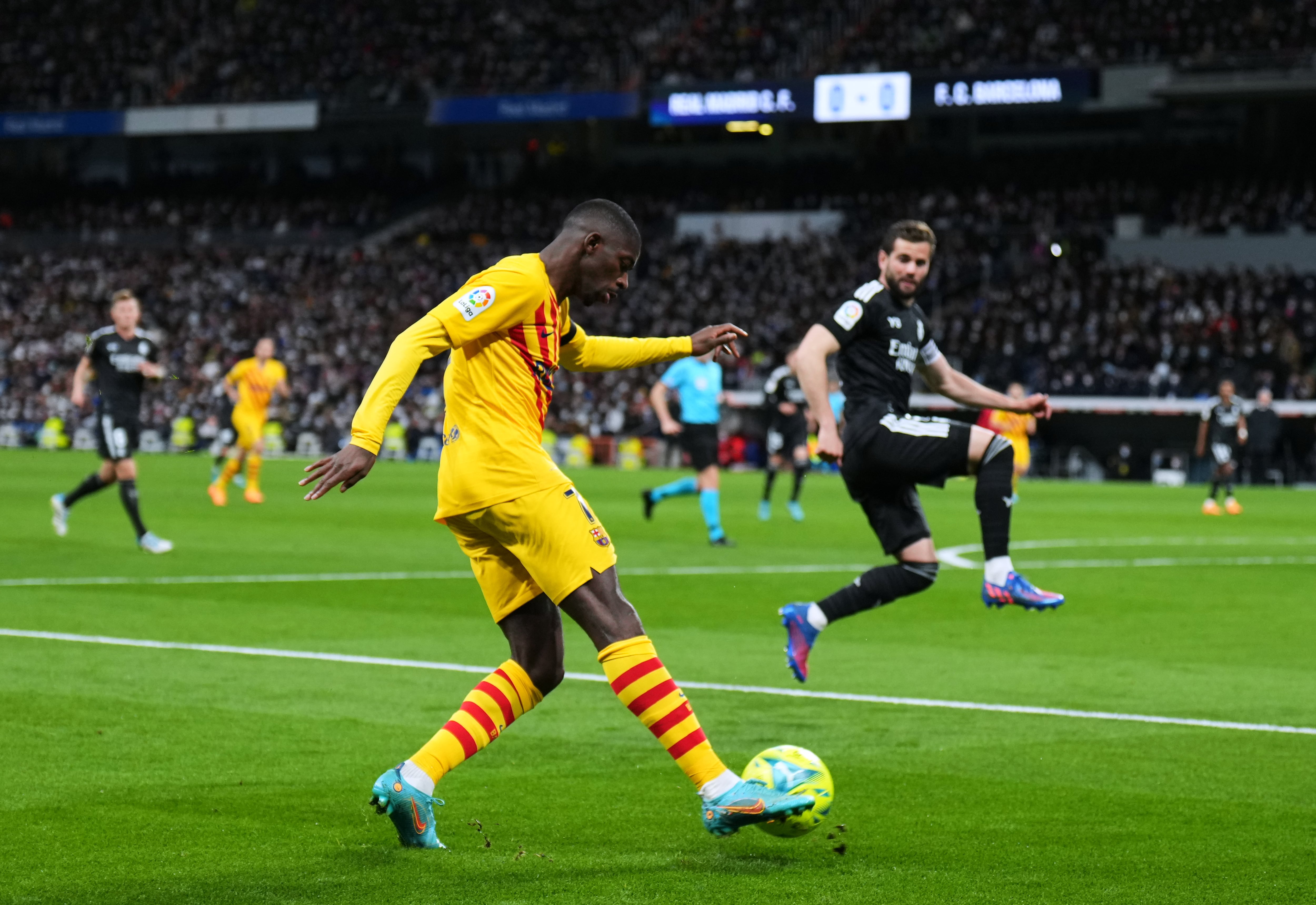 Ousmane Dembélé asistiendo a Aubameyang en el primer gol frente al Real Madrid