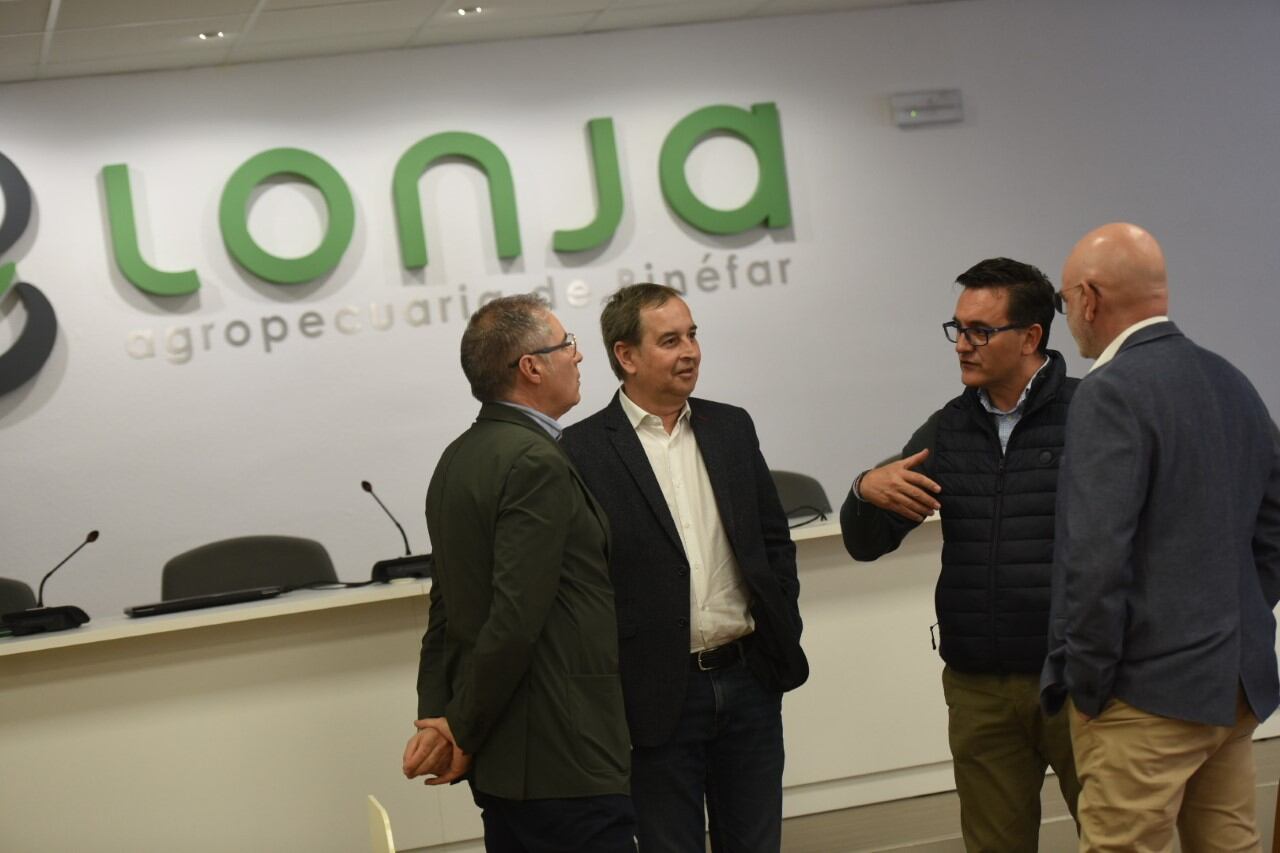 Carmelo Bosque, Alfonso Adán, Roque Vicente y Alberto Gracia en la Lonja de Binéfar