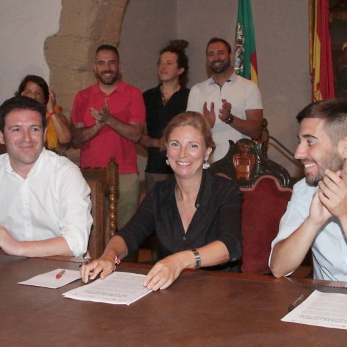 Compromís pide explicaciones a PSPV y Podem por el rechazo del Código de Buen Gobierno del Consell