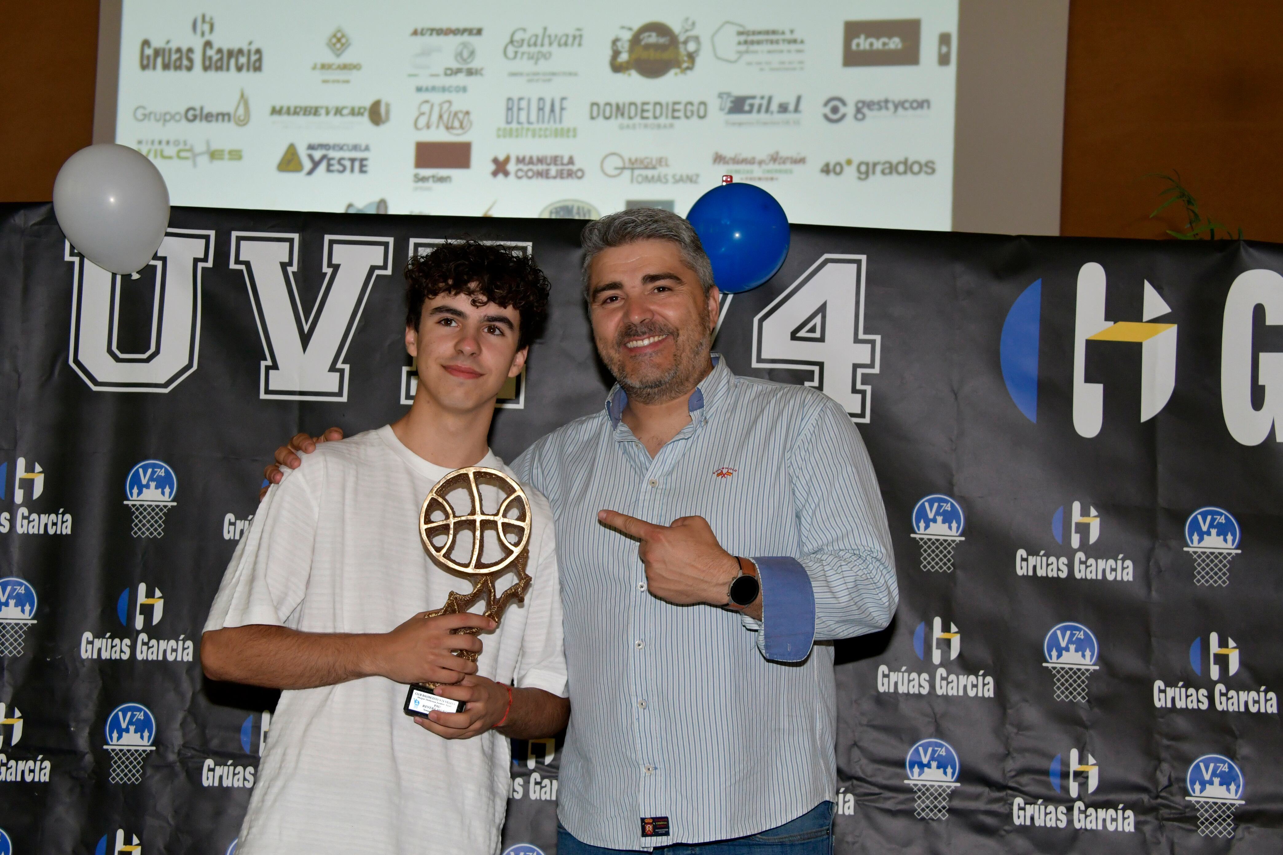 Mejor defensor: Pau Revert