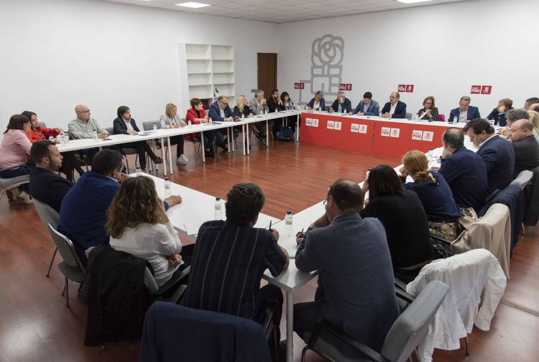 Reunión de la Ejecutiva del PSOE Aragón 