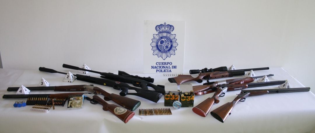 Imagen de las armas incautadas