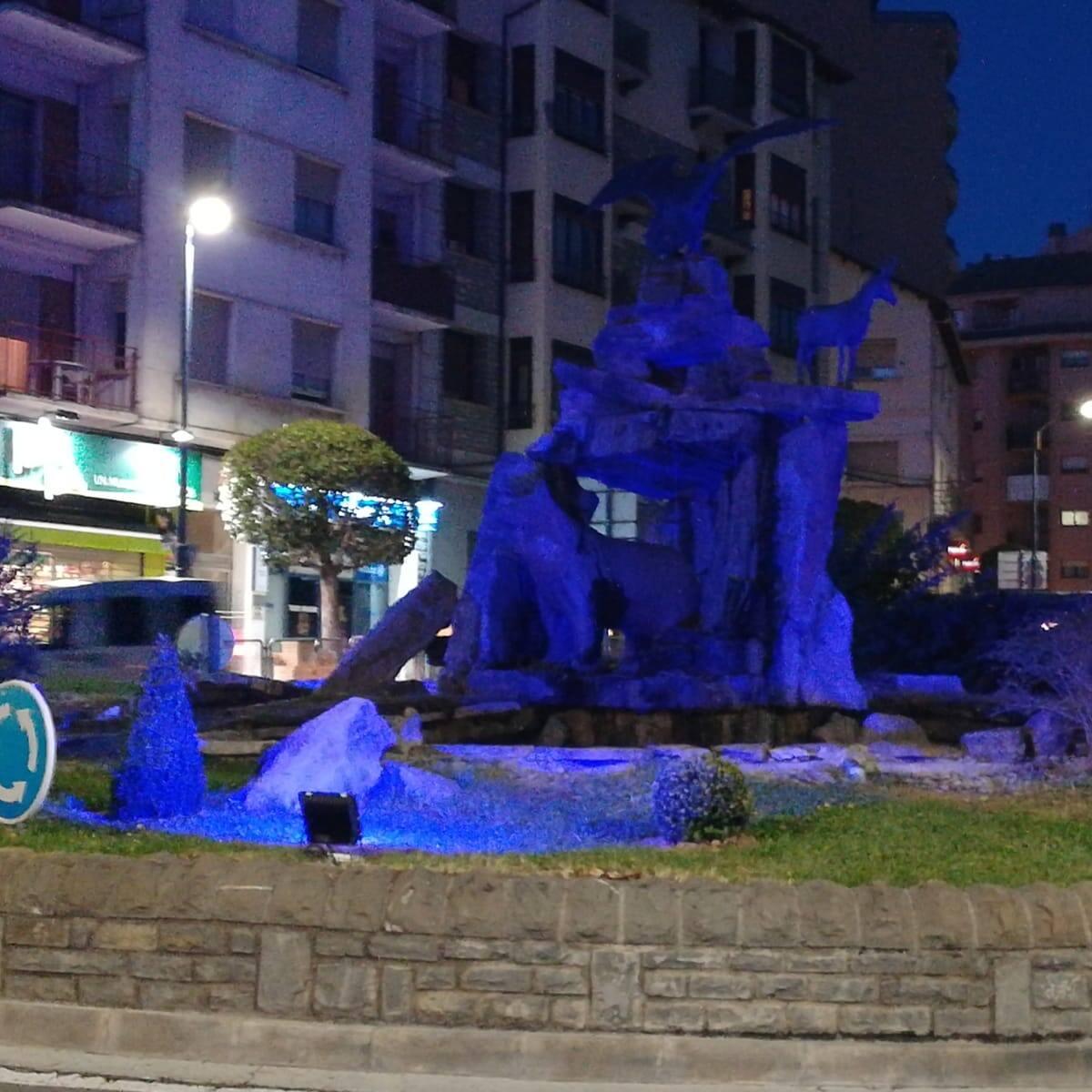 Sabiñánigo de azul en el Día Mundial de Concienciación sobre el Autismo