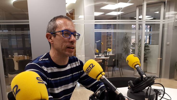 El concejal de Deportes del Ayuntamiento de Aranda de Duero, Carlos Fernández, habla sobre los proyectos de futuro en La SER