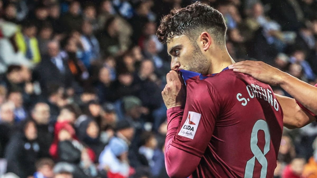 Al Eldense solo le vale la victoria ante el Real Racing Club y que el Zaragoza no gane al R. C. Deportivo (D. 18.30 h)