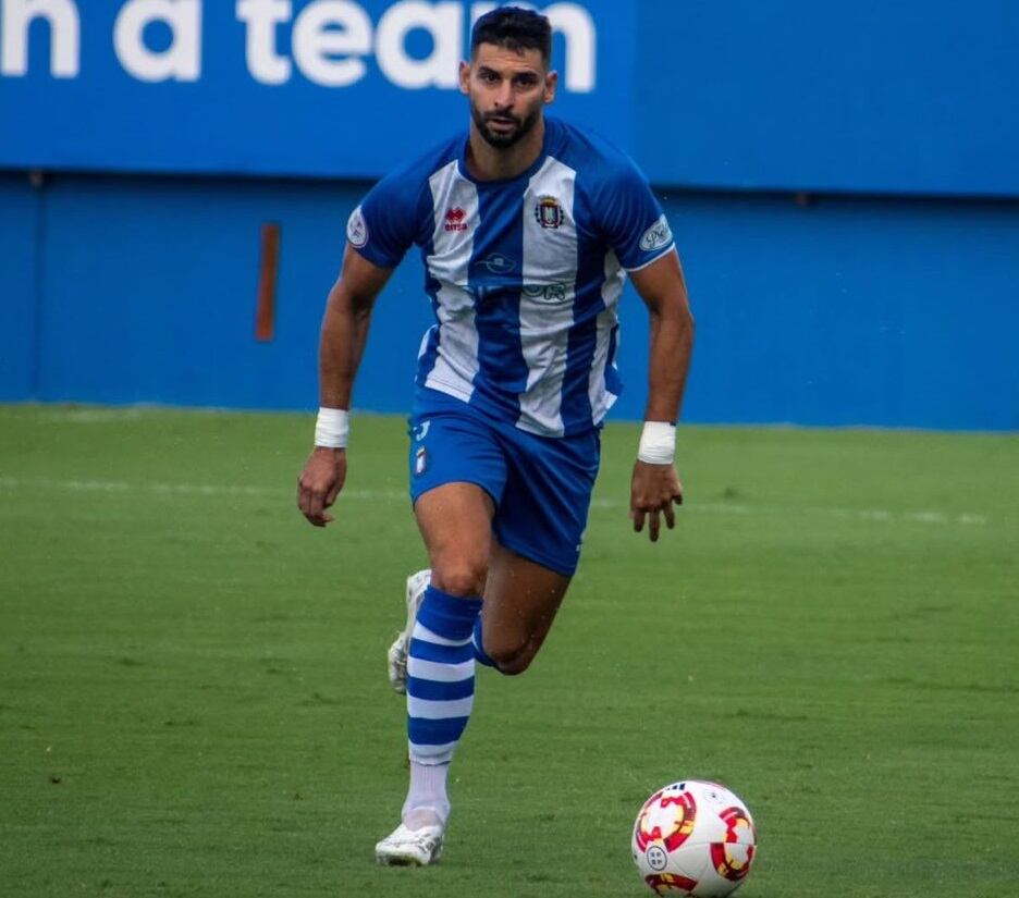 El central zurdo Héctor Galiano, nuevo jugador de la UD Lanzarote.