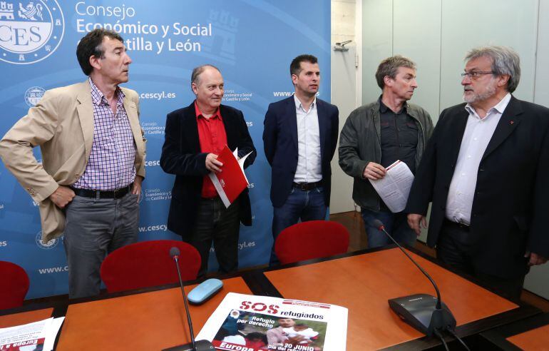 Reunión institucional para fijar medidas de apoyo a los refugiados