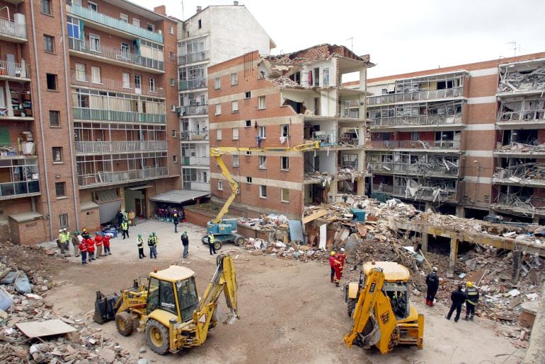 Así quedó la Calle Gaspar Arroyo de Palencia tras la explosión de 2007