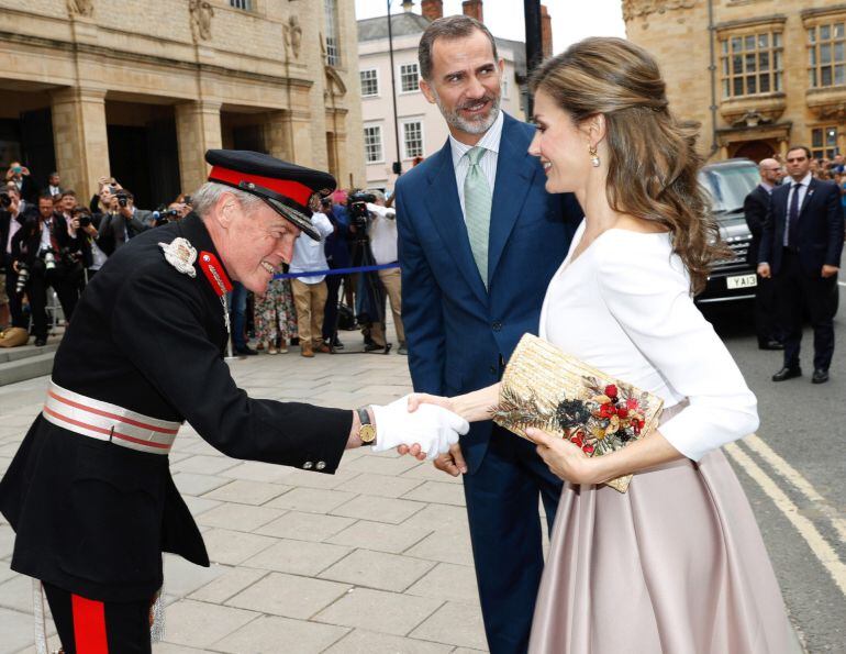 Los reyes Felipe y Letizia, a su llegada hoy a la Weston Library de Oxford. 