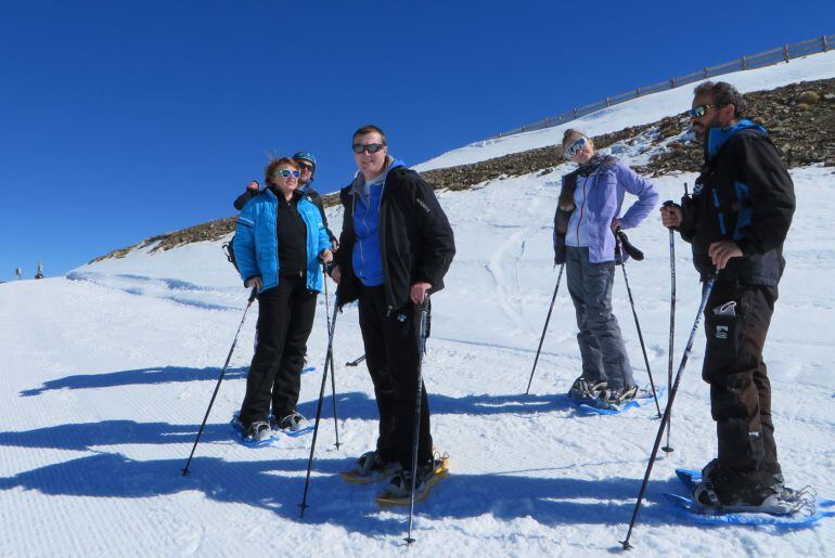 Periodistas internacionales visitan la estación de esquí de Sierra Nevada(Granada)