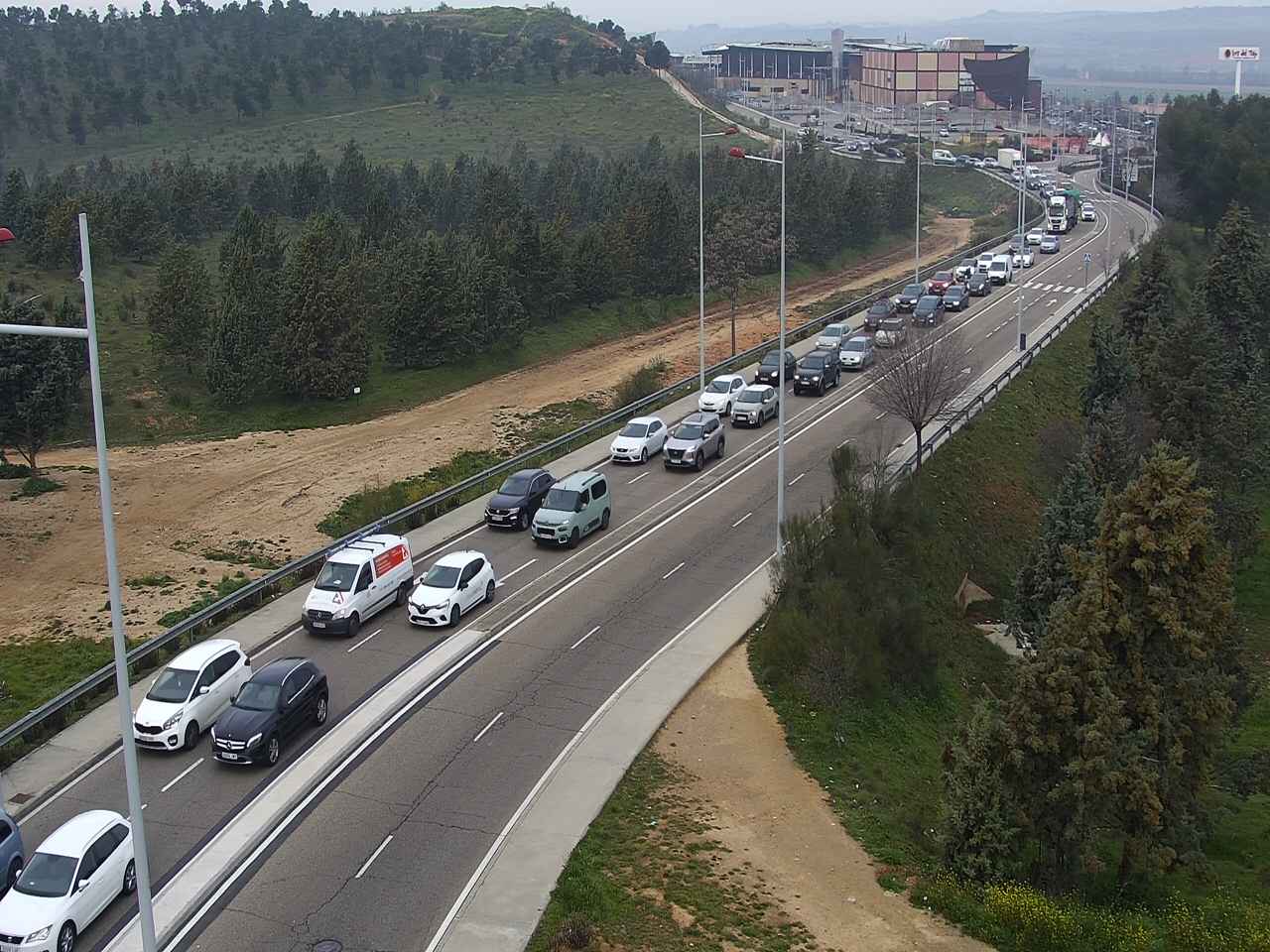 Imagen del atasco formado en las inmediaciones del Hospital de Toledo