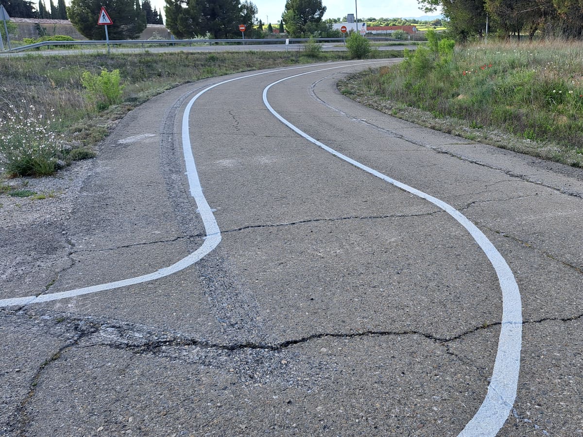 Cambiar Huesca e Izquierda Unida Huesca denuncian la recepción de la obra del andador al IES Pirámide