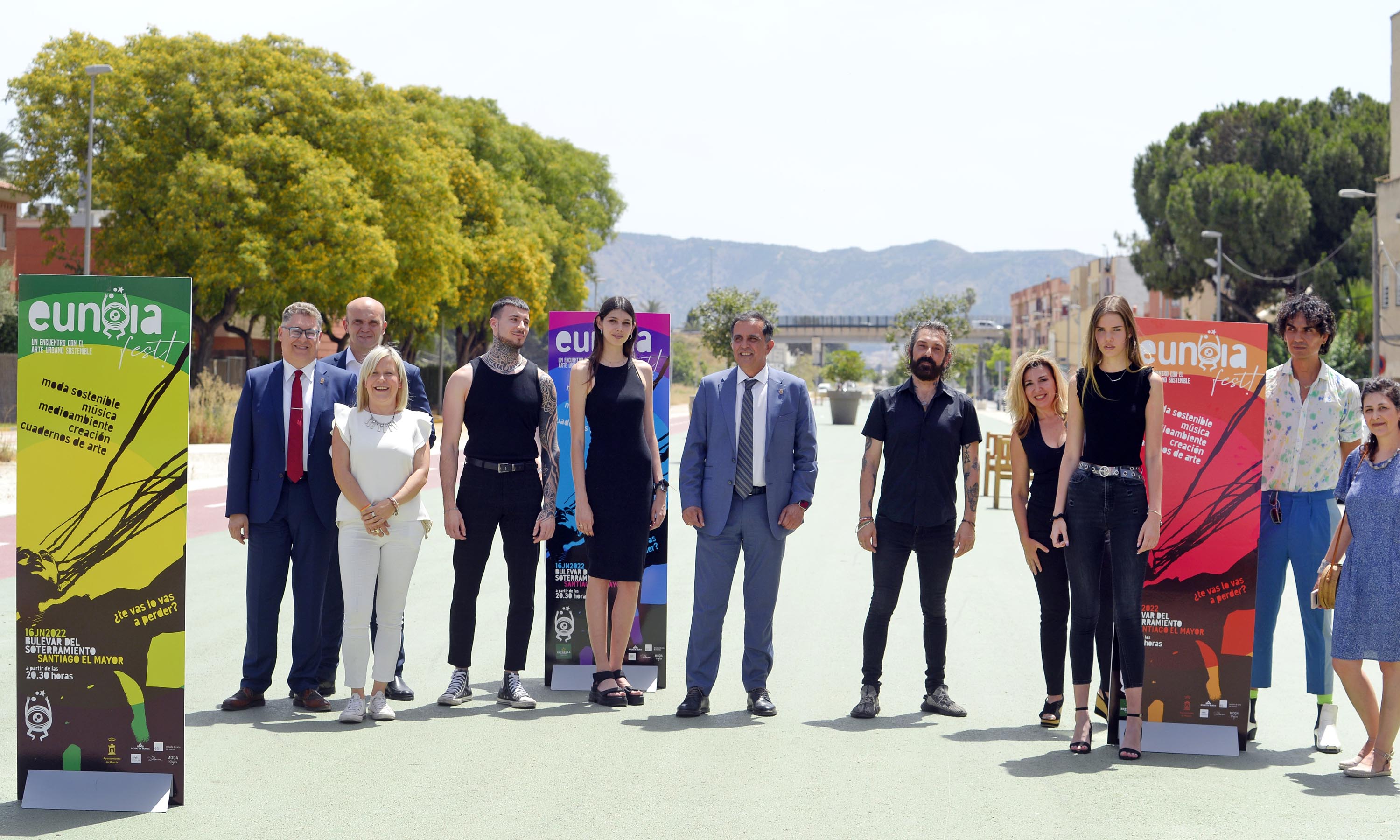 Presentación en el bulevar del soterramiento (Santiago El Mayor-Murcia) del Eunoia Fest, con la presencia, entre otros, del alcalde de Murcia, José Antonio Serrano